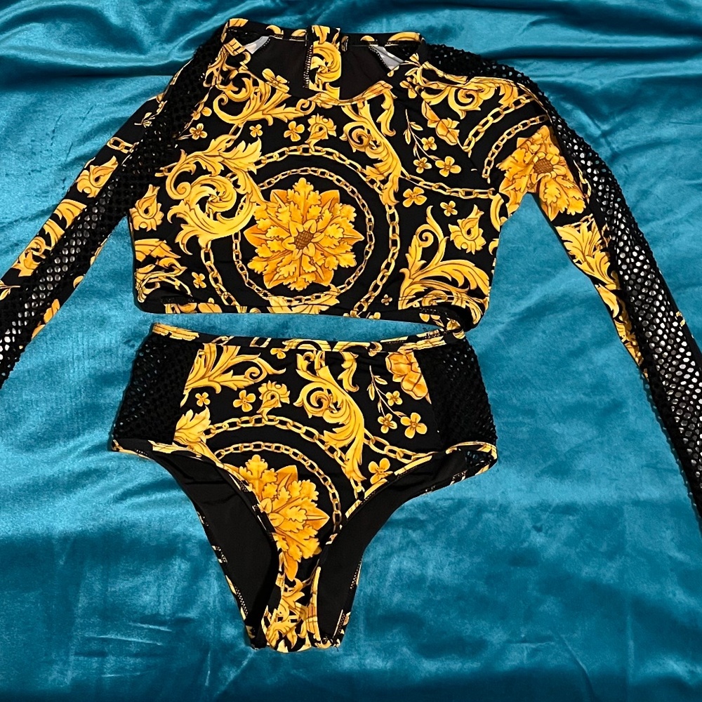 Brocade Print Rash Guard Swimsuit set